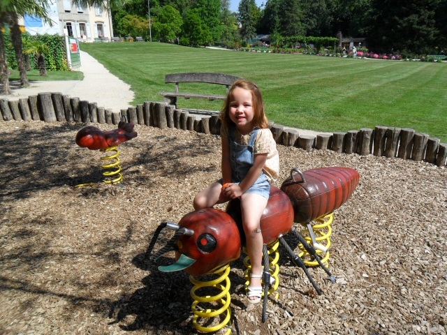 Village Camps International Summer Camp VDC Geneva 2016-08-12 https://www.villagecamps.com/journals_admin/images/310-10-Picture 174.jpg